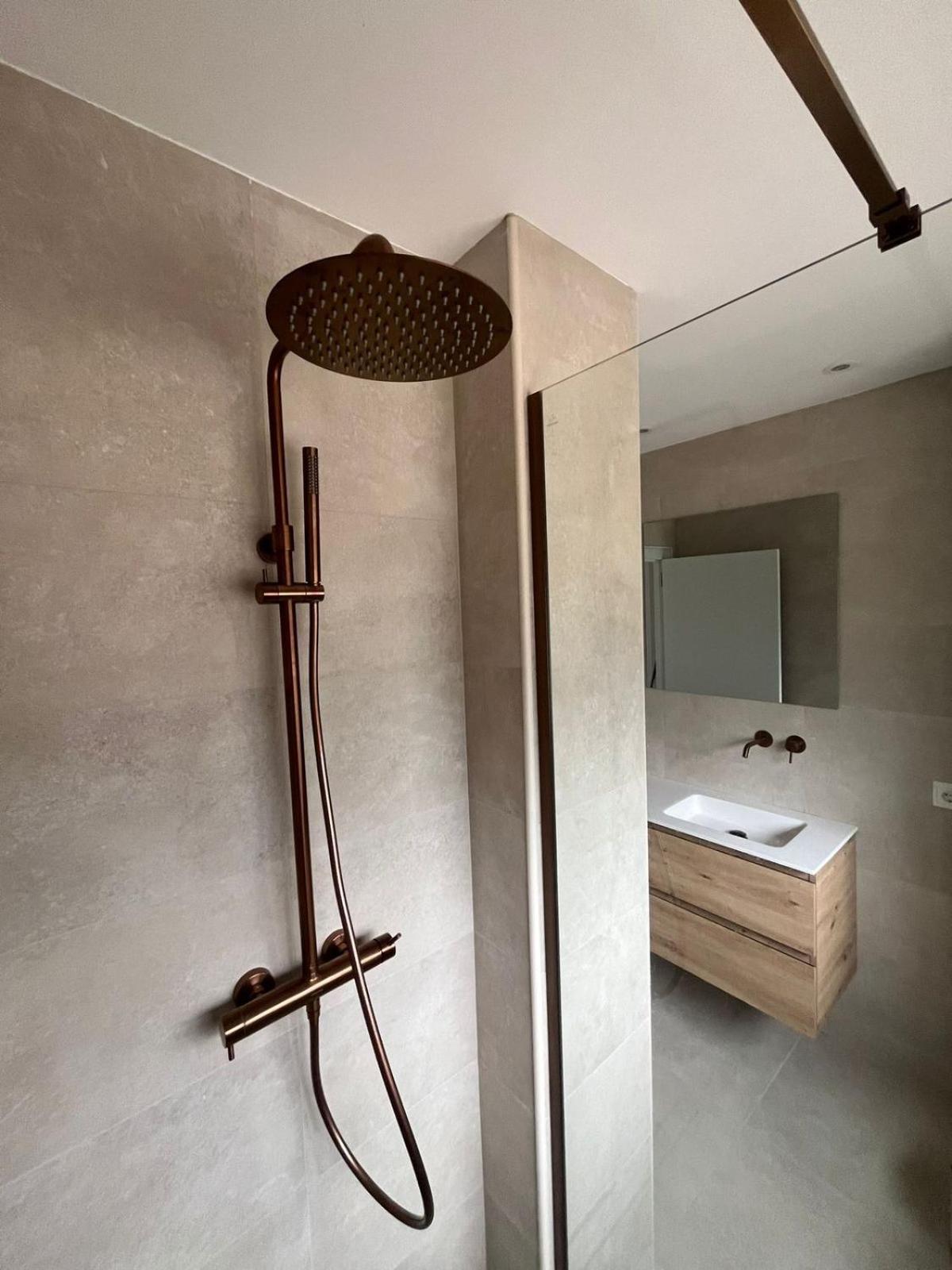 Calella De Palafrugell - Piso Reformado Con Piscina, Wifi Y Parking Gratuito Appartement Buitenkant foto