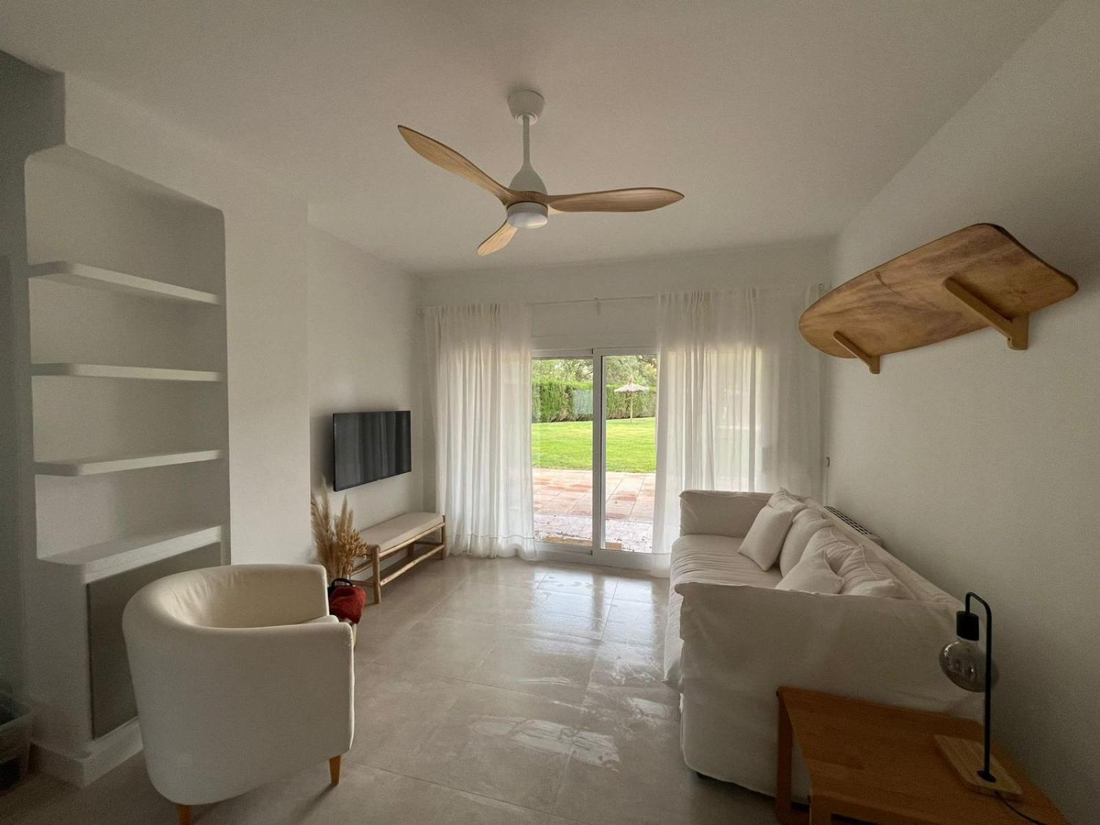 Calella De Palafrugell - Piso Reformado Con Piscina, Wifi Y Parking Gratuito Appartement Buitenkant foto